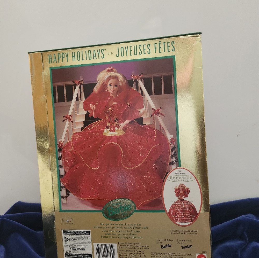 Never Removed From Box Barbie Happy Holidays 1993 Collectible Box Set - Picture 3 of 4
